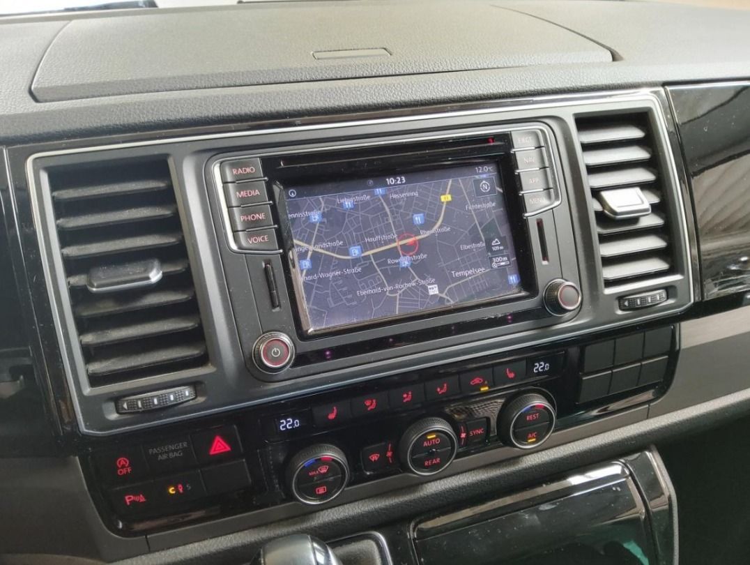 Fahrzeugabbildung Volkswagen T6 Multivan 20TDI Generation Six LED NAVI 1.HAND