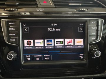 Volkswagen Touran Highline BMTStart-Stopp *LED*AHK*