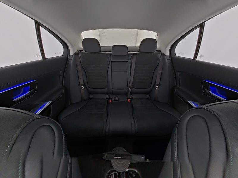 Fahrzeugabbildung Mercedes-Benz C 200 d AMG*19"ZOLL*NIGHT-PAKET*KAMERA*SPURHALTE