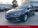 Opel Astra J Lim. 5-trg. 150 Jahre Opel - Opel Astra aus 2012 mit Diesel-Antrieb: Limousine