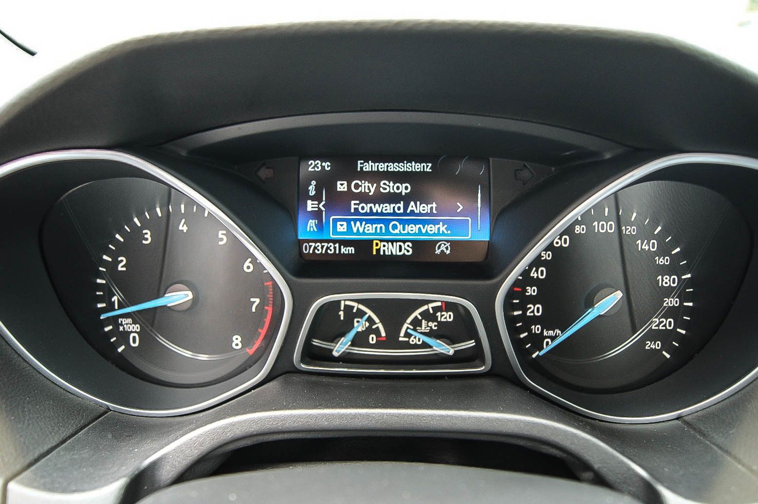 Fahrzeugabbildung Ford Focus Turnier 1.5 Titanium Aut RACEROT ACC STHZG