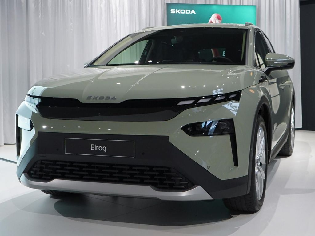 Skoda ELROQ iV50 TOUR PRIVATLEASING OHNE ANZAHLUNG!