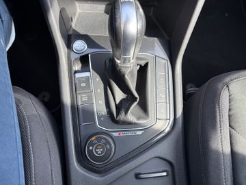 Fahrzeugabbildung Volkswagen Tiguan Allspace Highline 4Motion DSG 7 Sitze uvm
