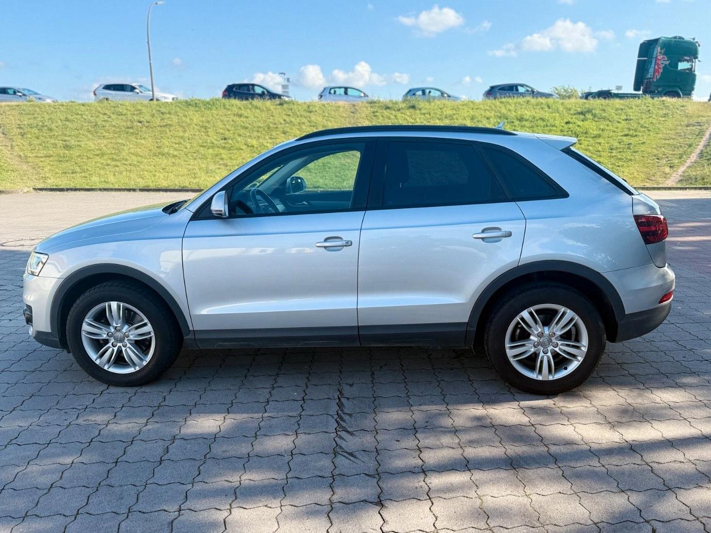 Audi Q3 2.0 TFSI stronic quattro