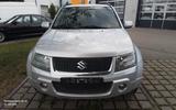 Suzuki Grand Vitara 1.9 DDIS Comfort+ - silberne Suzuki Grand Vitara