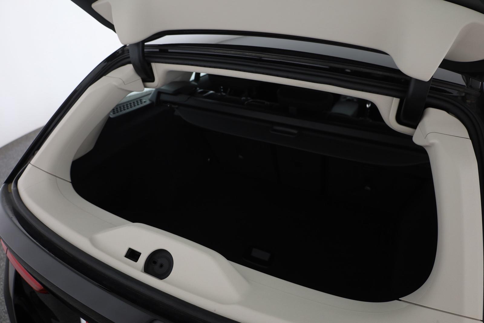 BMW 3 Series i Touring LED Navi ACC el. Heckklappe DAB, миниатюра 26