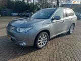 Mitsubishi Outlander 2.0 PHEV instyle 89kw Hybrid leder - Mitsubishi Outlander Instyle mit Hybrid-Antrieb (Benzin/Elektro)