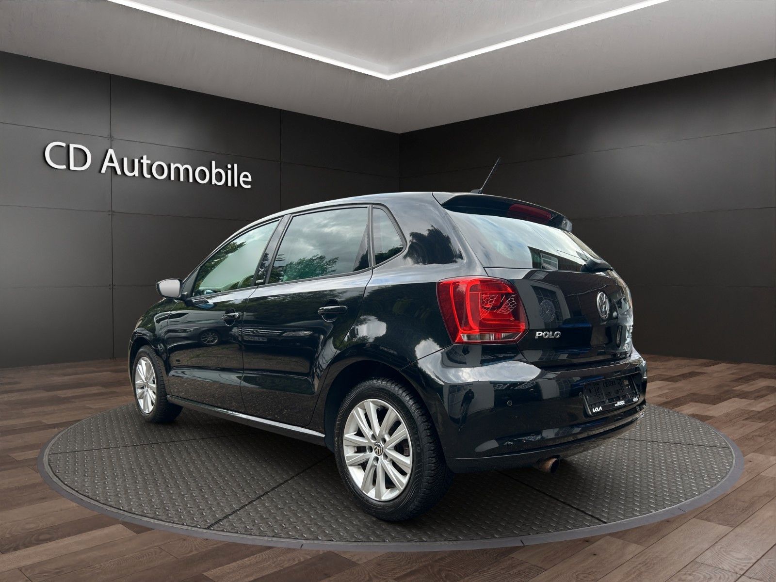 Fahrzeugabbildung Volkswagen Polo V Style BlueMotion/BMT
