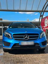Mercedes-Benz Mercedes Benz GLA 250 AMG Style - Mercedes-Benz GLA 250: Privatanbieter