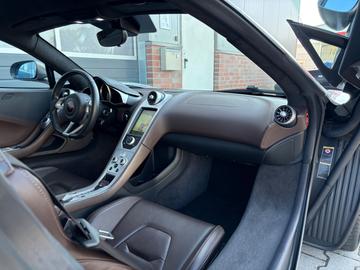 2012 Mclaren MP4-12C — миниатюра 19