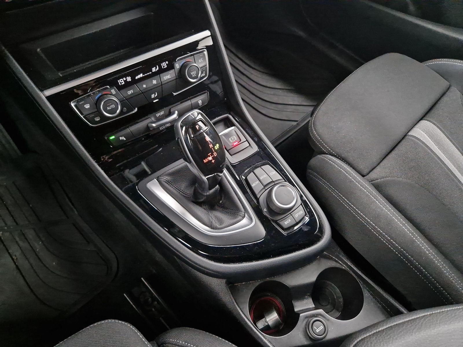 BMW 220 Active Tourer 220i Active Tourer Advantage Kamera – Bild 19