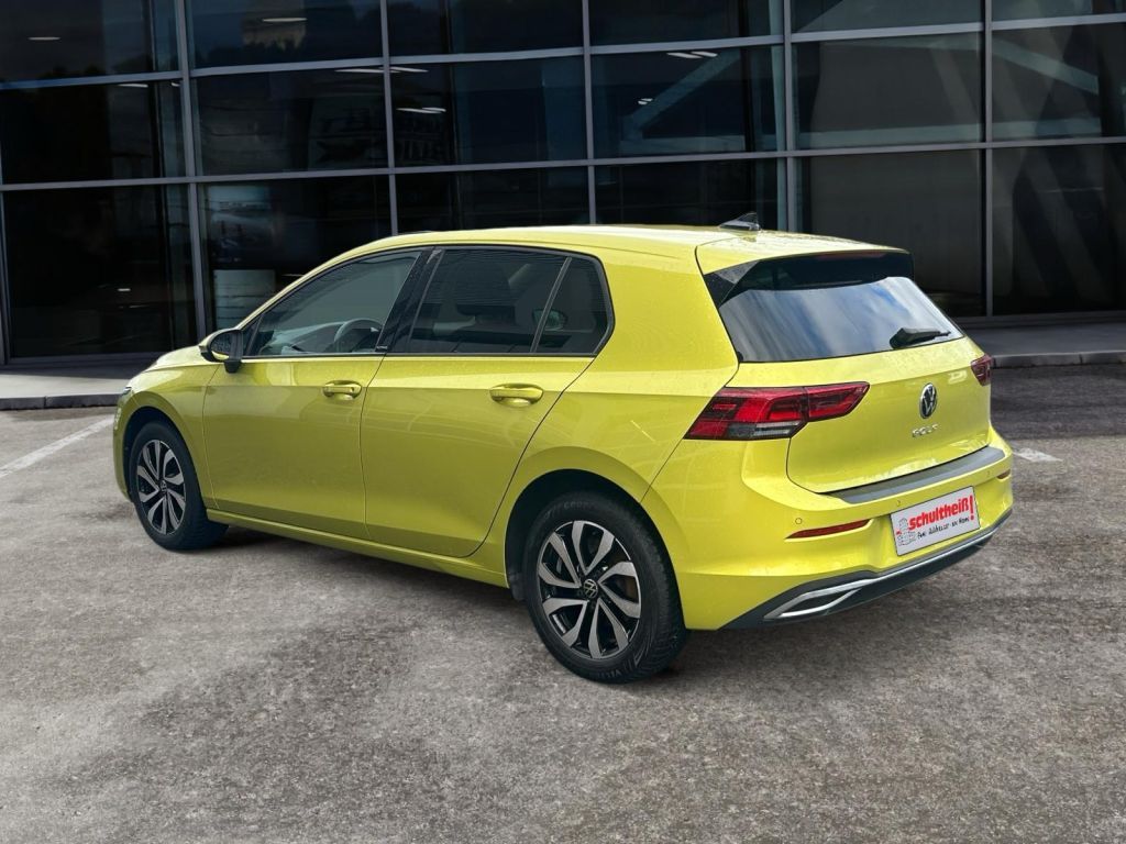 Fahrzeugabbildung Volkswagen Golf 1.5 TSI OPF Active