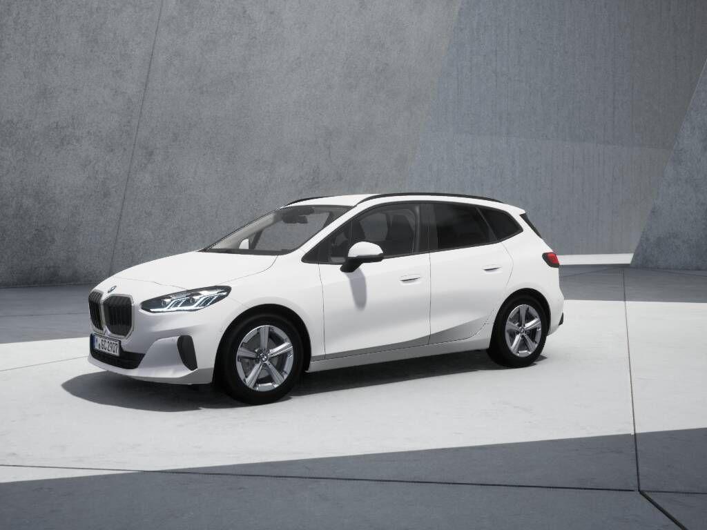 BMW 220i Active Tourer SpurAss AHK HiFi Navi ParkAss