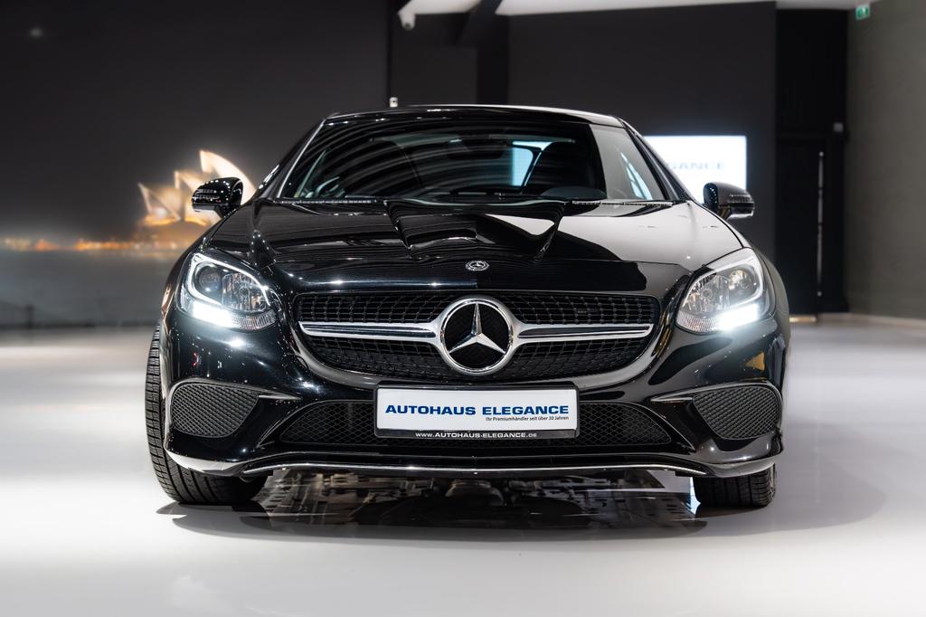 Mercedes-Benz SLC 300