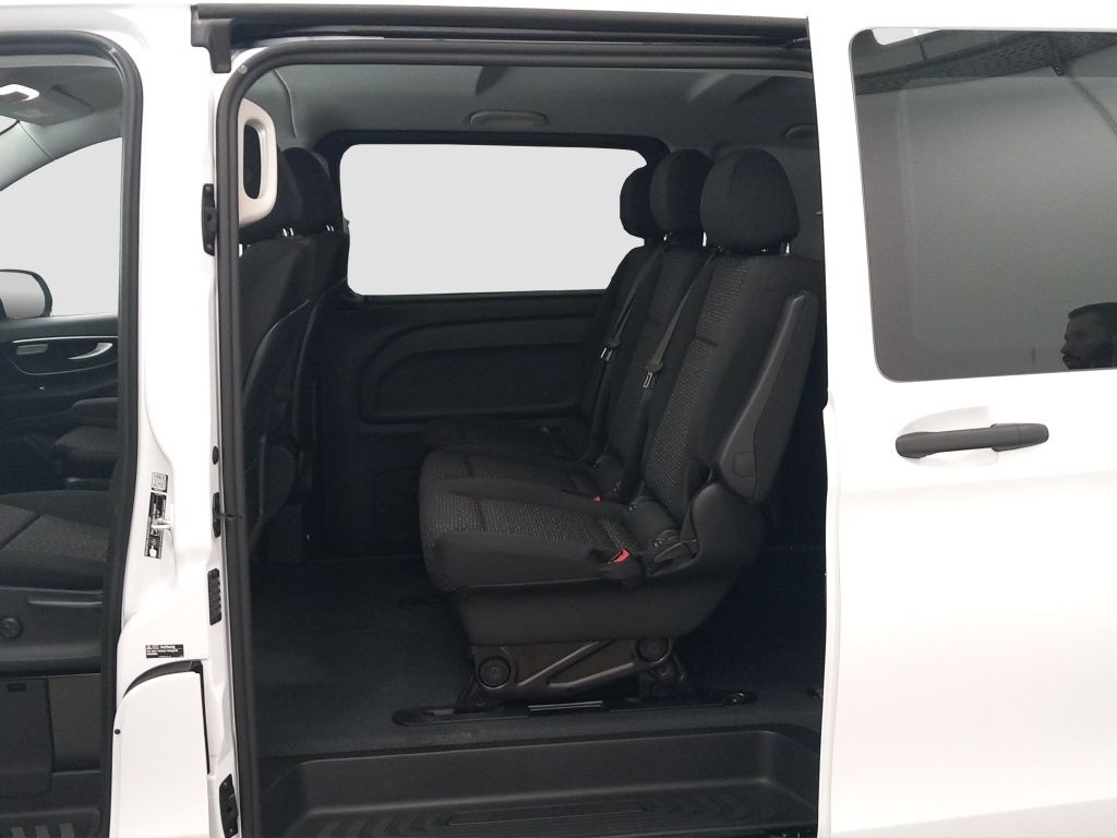 Fahrzeugabbildung Mercedes-Benz Vito 119 CDI 4x4 Mixto Lang AHK*Standh.*PDC