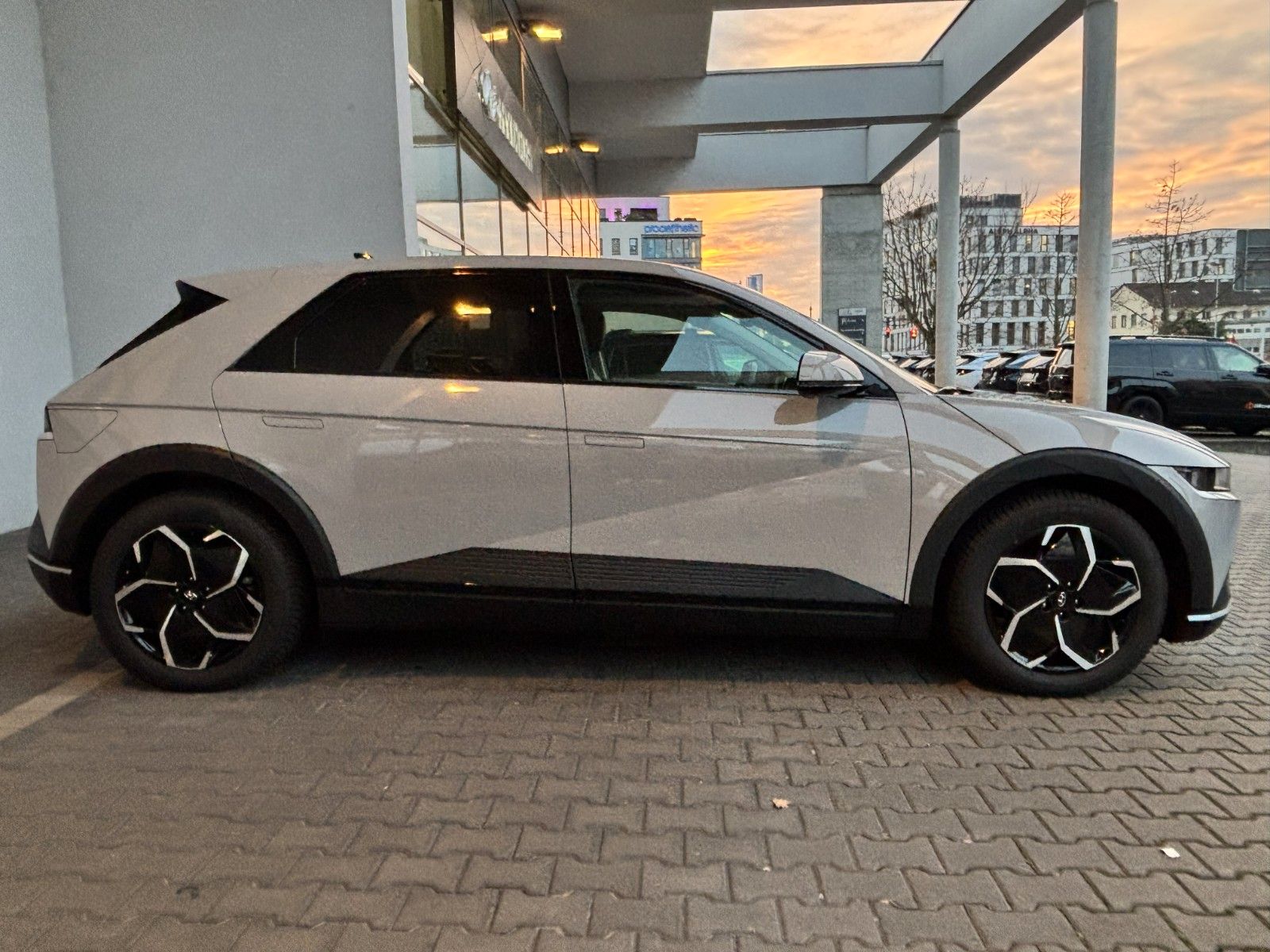 Fahrzeugabbildung Hyundai IONIQ 5 Techniq 77,4 kWh Panorama/Kamera/SHZ!