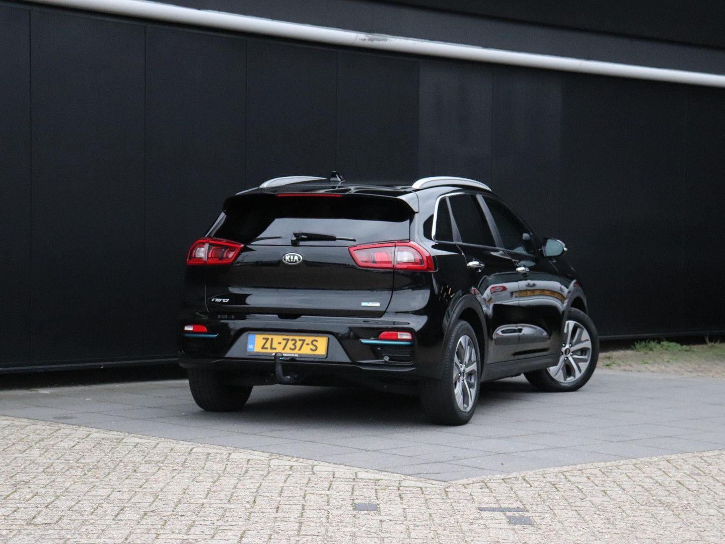 Kia Niro EV e-Niro ExecutiveLine 64 kWh | LEDER | ME imagem 3