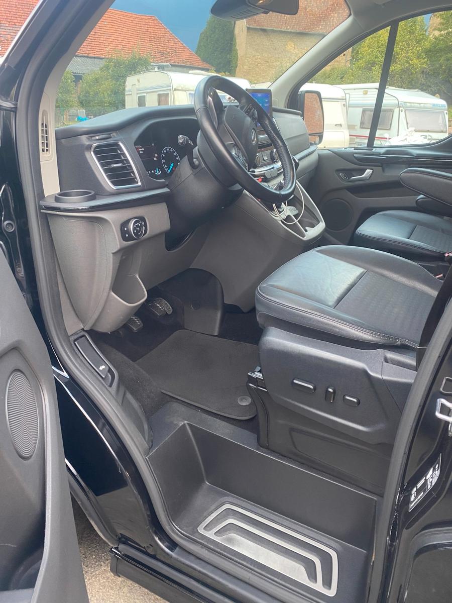 Ford Tourneo Custom/Titanium Sport