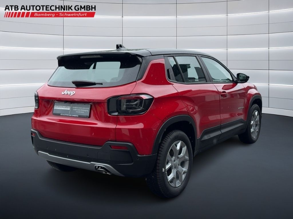 Fahrzeugabbildung Jeep Avenger e-Hybrid Altitude ALLWETTER NAVI WINTER
