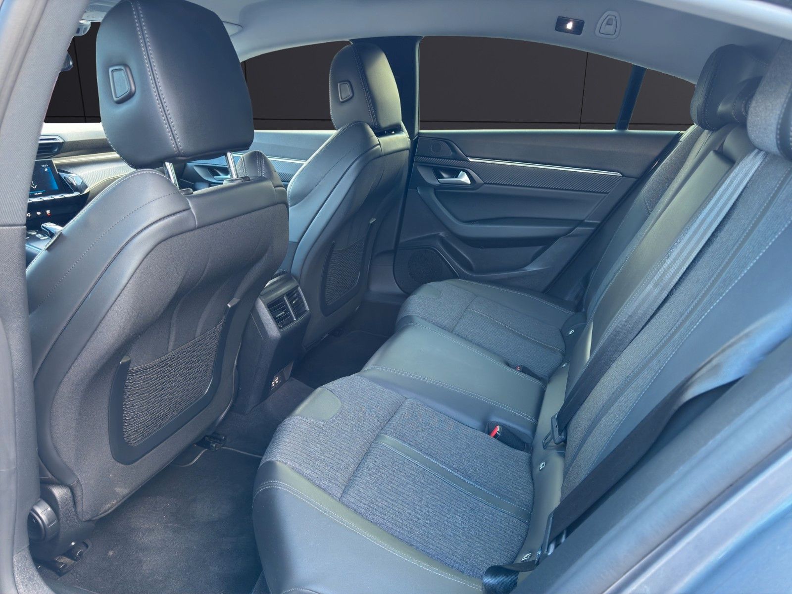 Fahrzeugabbildung Peugeot 508 Allure*Mirrorlink*Led*2.Z Klimaautomatik*