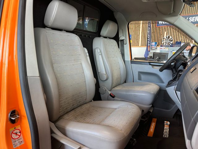 MYAUTOCENTER – Gebraucht- und Jahreswagen mit Werkstattservice in Pfaffenhofen Volkswagen T5 Transporter Kasten *AHK*SitzHZ*StandHZ*Klima*