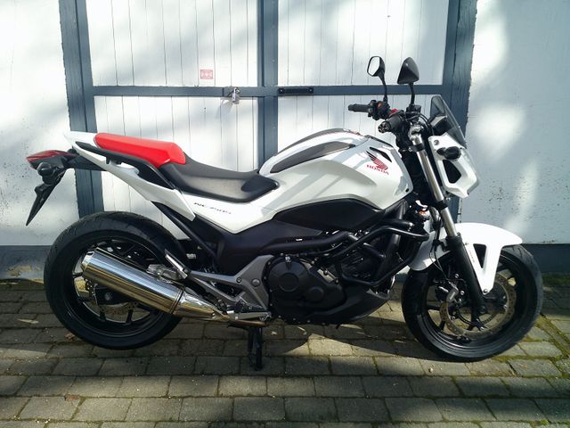 Honda NC 750 SA ABS *Tiefer*Reifen+Service neu*2 Hand*