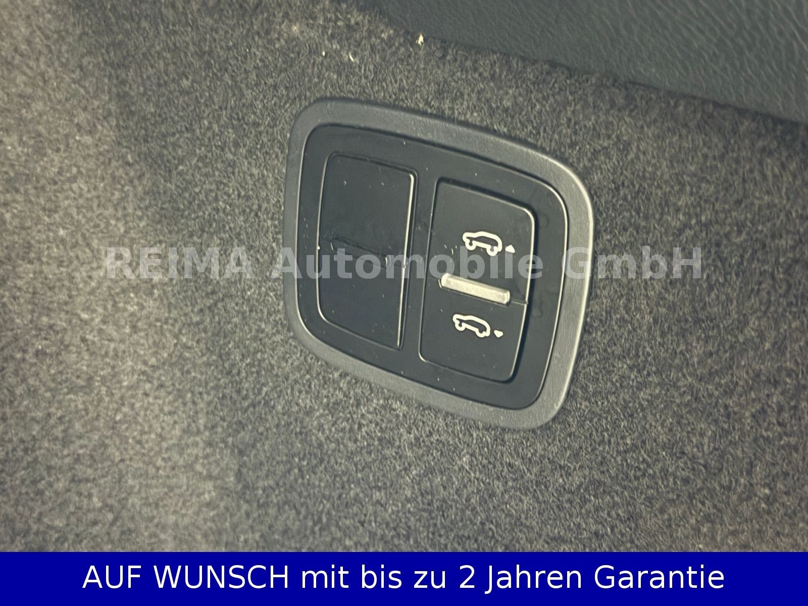 Fahrzeugabbildung Porsche Macan 3,0 GTS, Sport Chrono, Bose, Luft, Kamera