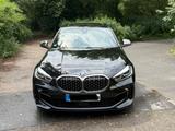 BMW M135i xDrive A - - BMW M135 mit Panoramadach