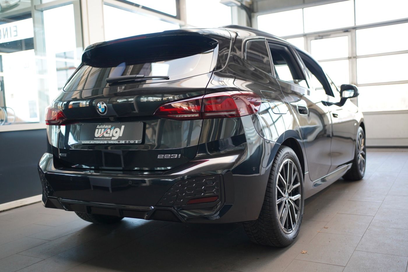 Fahrzeugabbildung BMW 223i xDrive M Sport +AHK+Fernlichtassist.+Leder+