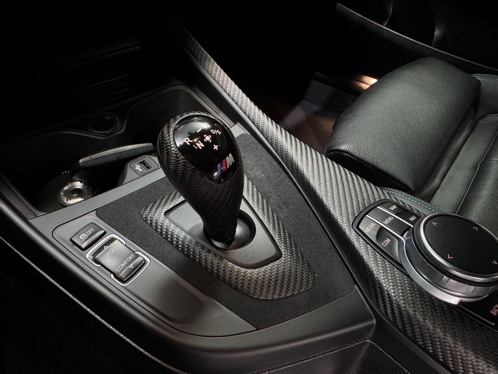 Fahrzeugabbildung BMW M2 Coupe|DKG|M-PERFORMANCE|CS|KW|VOLL