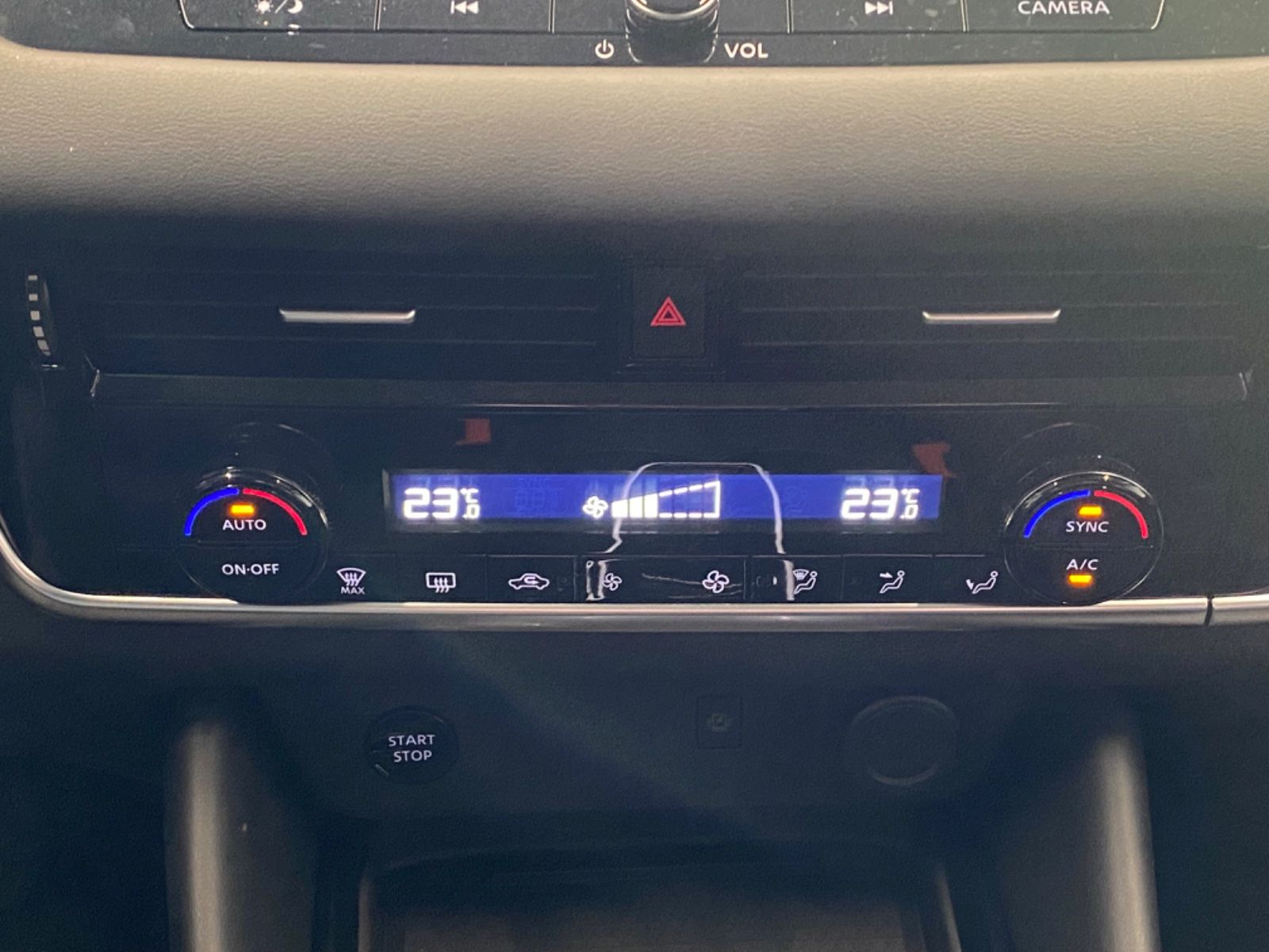 Fahrzeugabbildung Nissan Qashqai N-Connecta e-Power el. Heckklappe Indukt