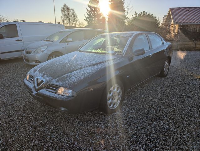 Alfa Romeo 166 2,5 V6