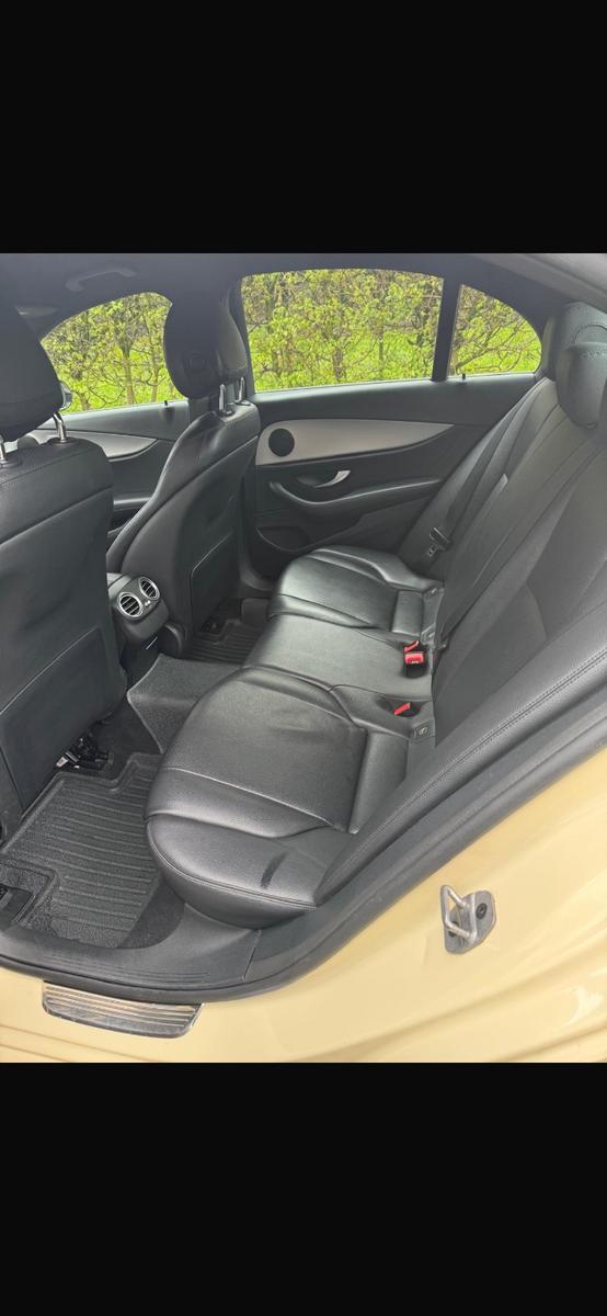 Mercedes-Benz E 220 d Autom. -