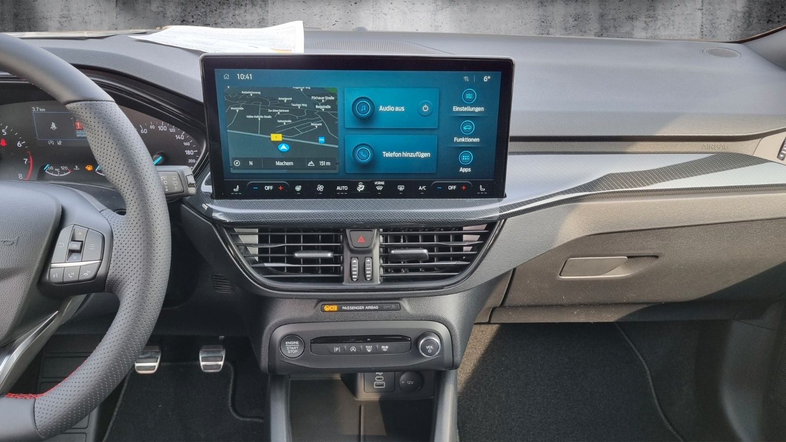 Fahrzeugabbildung Ford Focus Lim. ST-Line