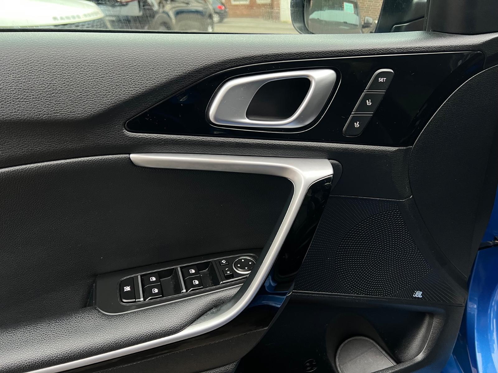 Kia cee'd / Ceed Platinum Edition*Automatik*1.Hand*