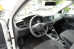 Fahrzeugabbildung Volkswagen Polo VI Comfortline DSG Klima Tempomat PDC TOP!