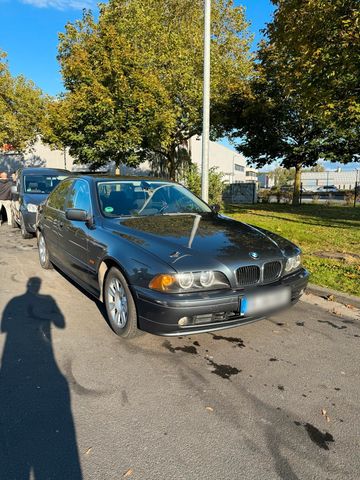 BMW 525i e39