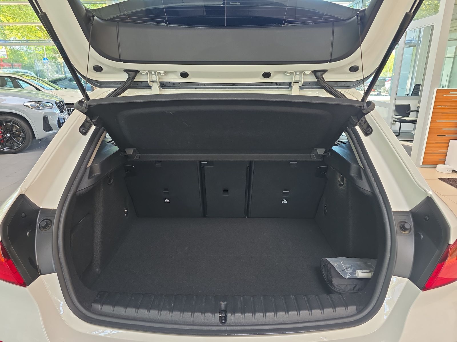 BMW 116 - Bild 12