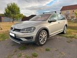 Volkswagen Golf 2.0 TDI 135kW DSG 4MOTION BMT Alltrack ... - Volkswagen Golf mit Diesel-Antrieb: 1.4