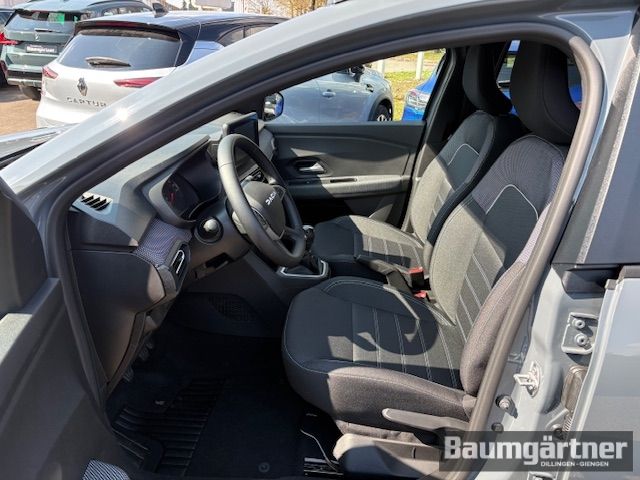 Fahrzeugabbildung Dacia Jogger Expression TCe 110 Kamera/PDC/Winterpaket