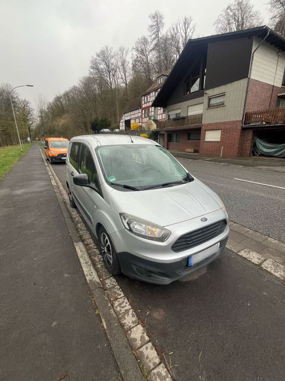 Ford Transit Courier