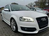 Audi S3 Sportback 2.0 TFSI quattro Pano - Audi S3 mit Benzin-Antrieb: Weiß, Alcantara, Navigationssystem, Limousine