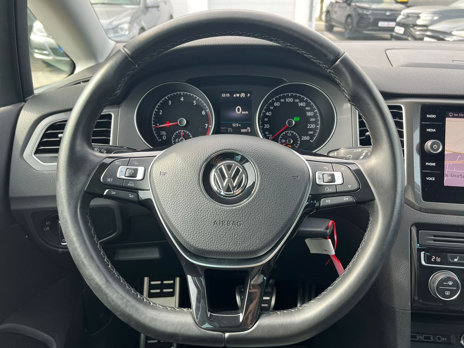 Fahrzeugabbildung Volkswagen Golf Sportsvan 1.5 TSI DSG Join LED*ACC*KAMERA