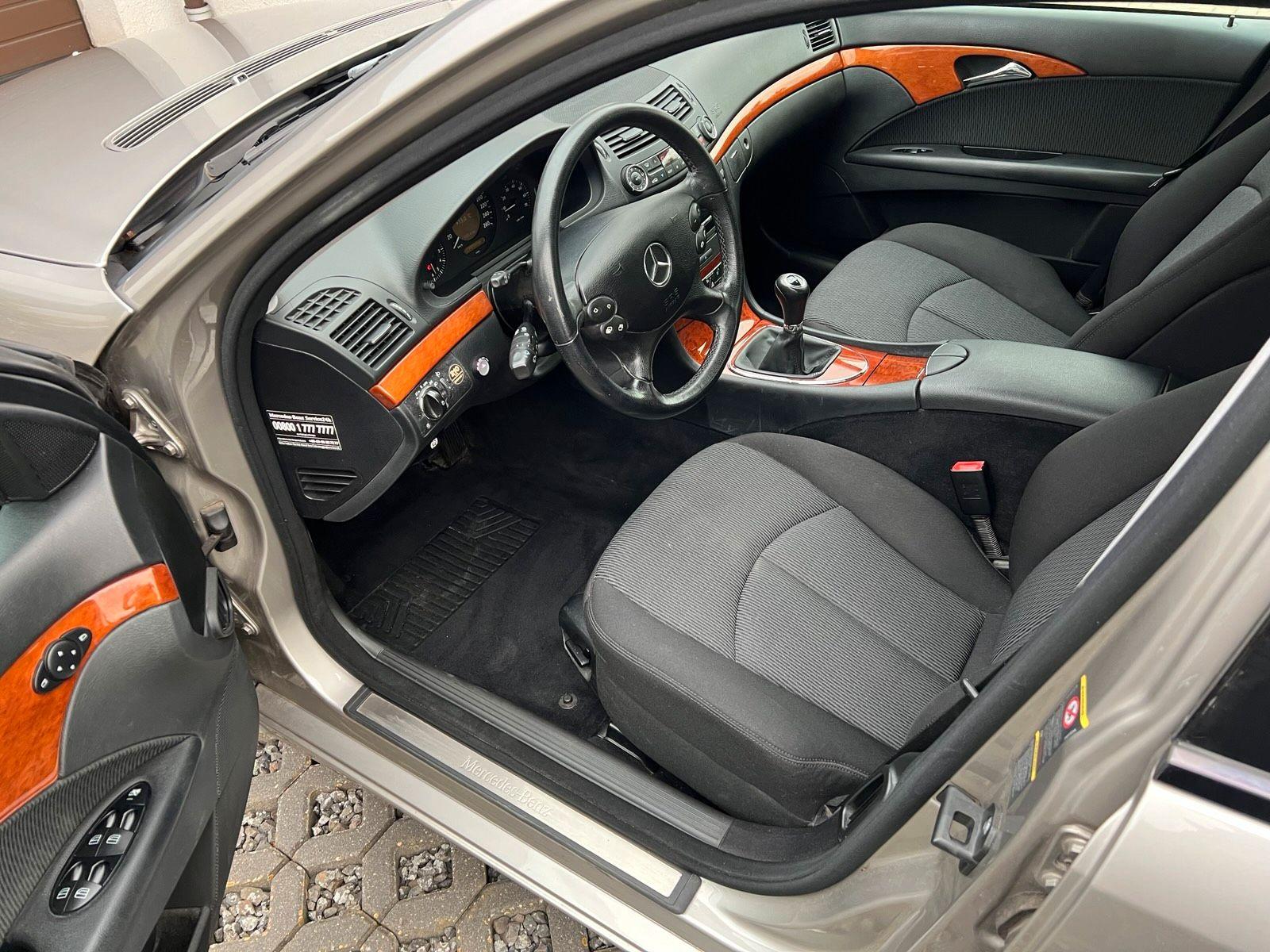 Mercedes-Benz E200 2006 — photo 5