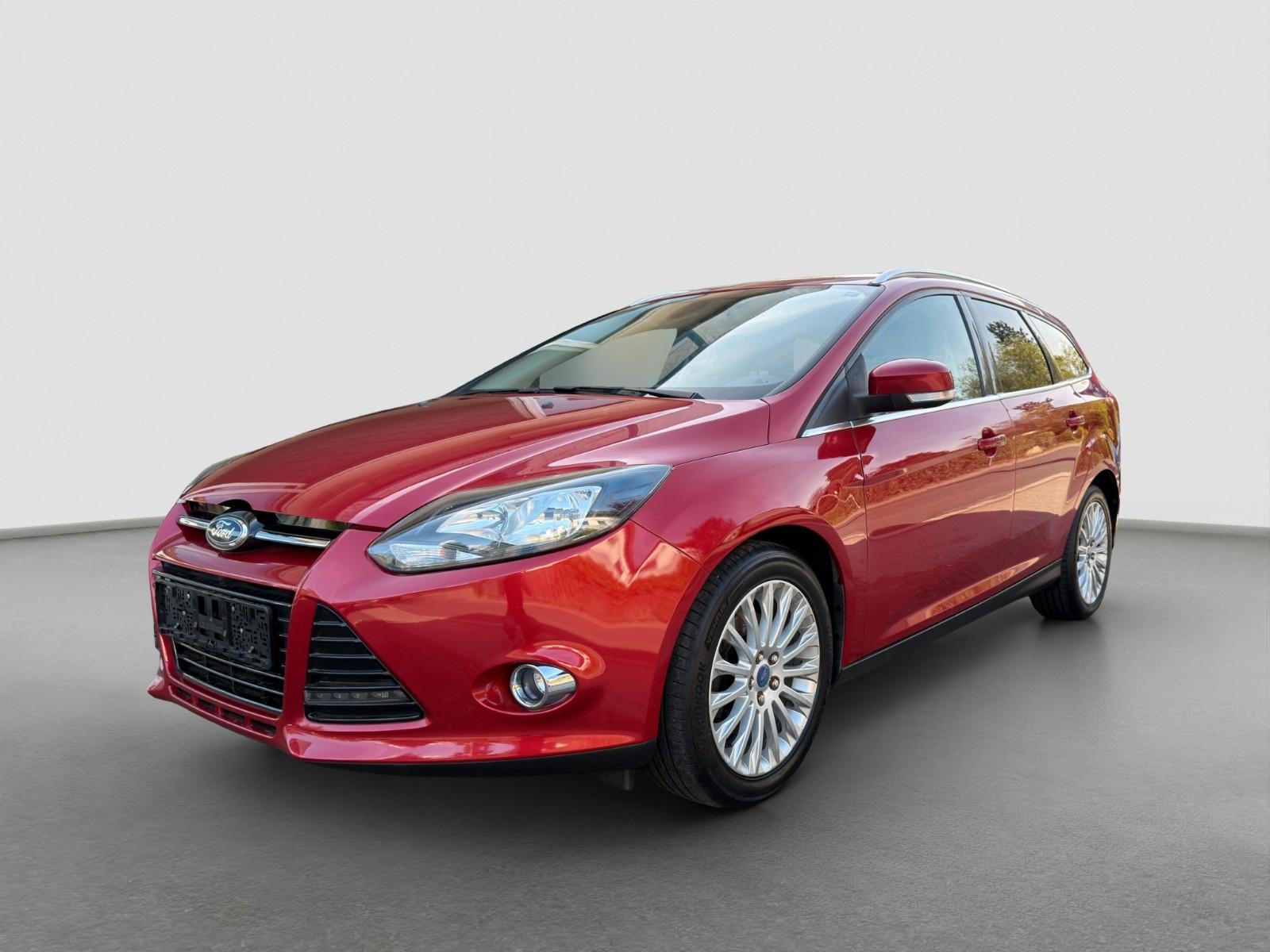 Ford Focus Turnier Titanium*Keyless-GO*Navi*SHZ*PDC