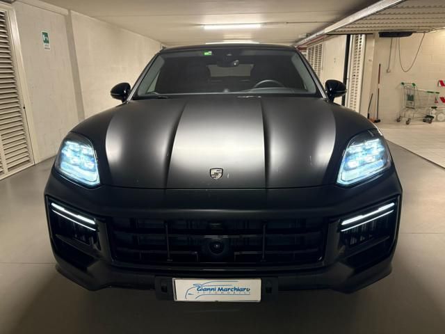 Other PORSCHE Cayenne Coupé 4.0 V8 Turbo E-Hybrid IVA  imagem 2