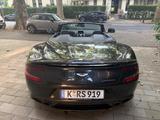 Aston Martin Vanquish - Aston Martin Vanquish mit Benzin-Antrieb: Cabrio