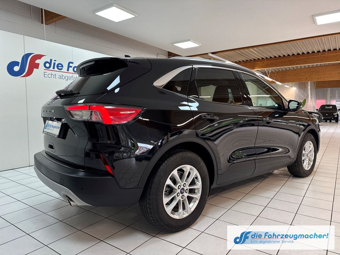 Fahrzeugabbildung Ford Kuga Titanium X Navi Digitales Cockpit Soundsyst