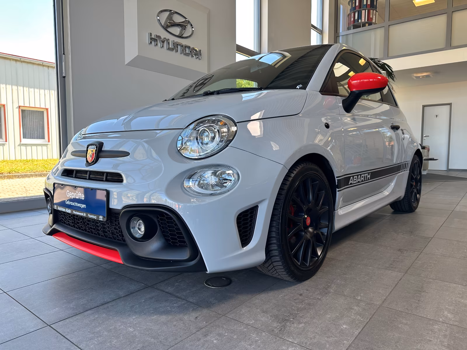 Abarth 1.4 T-Jet 16V 595 Pista