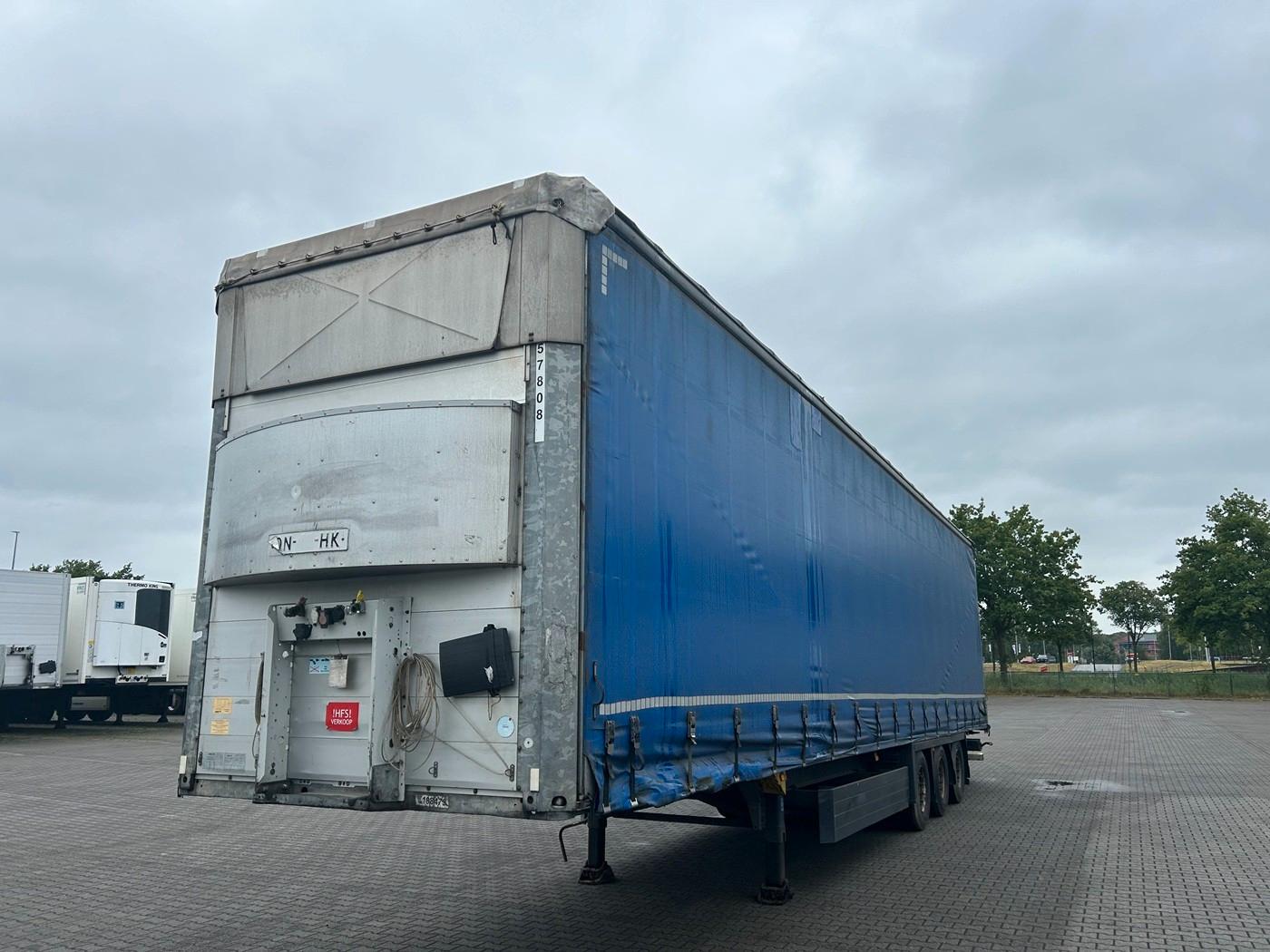 Schmitz Cargobull Mega